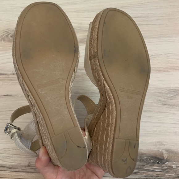 💖BOGO💖Marc Fisher Maiseey SilverEspadrilleSandal - Picture 6 of 6